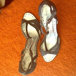 BCBG GIRLS STRAPPY PUMPS